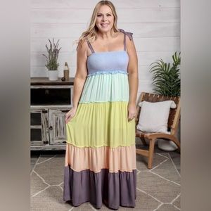 Davi & Dani Women's Smocked Sleeveless Multi-Color Tiered Maxi Sundress Medium